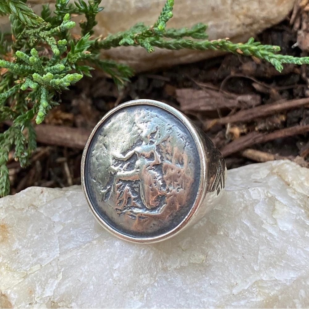 RETIRED Iconic Silpada Sterling Silver Roman Coin Statement Ring, Size 8.5